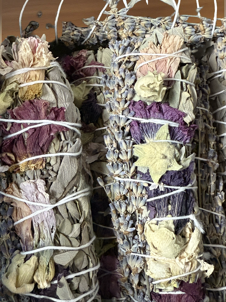 Sahumerio de Salvia, Lavanda y flores | Sage, Levander and Flowers Smudge